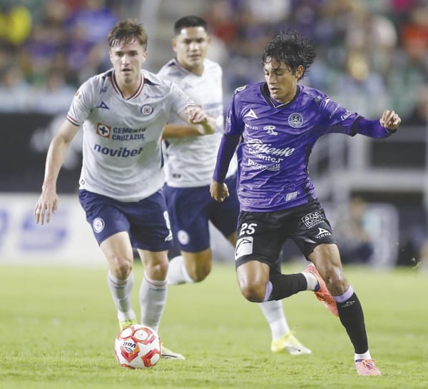 ¡CRUZ AZUL EMPATA EN MAZATLÁN Y SE QUEDA SIN LIDERATO, 1-1!