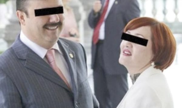 ¡DETIENEN EN EL PASO A ESPOSA DE CÉSAR DUARTE!