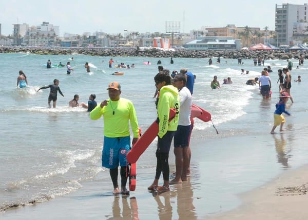 ¡Y LLEGAN TURISTAS!