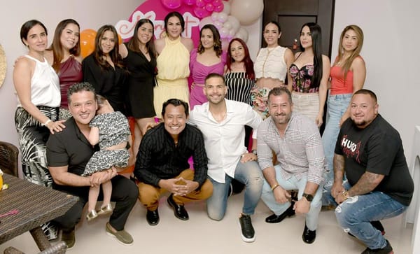 FIESTA SORPRESA PARA MARYANT