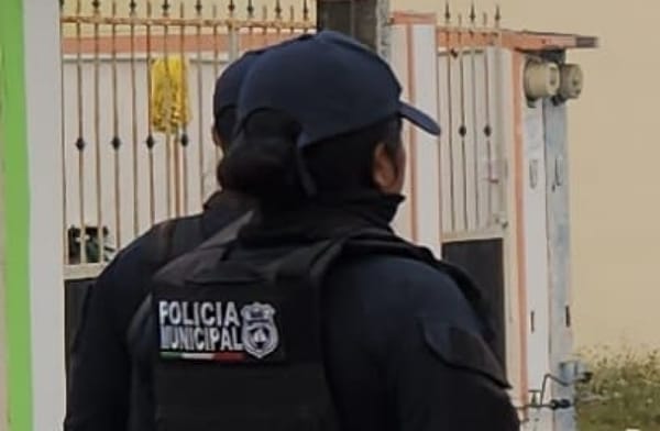 ¡“RATA DE DOS PATAS” ASALTÓ FARMACIA EN EL CENTRO DE EL TEJAR!