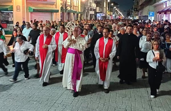 ¡MARCHA DEL SILENCIO! - Y VIACRUCIS